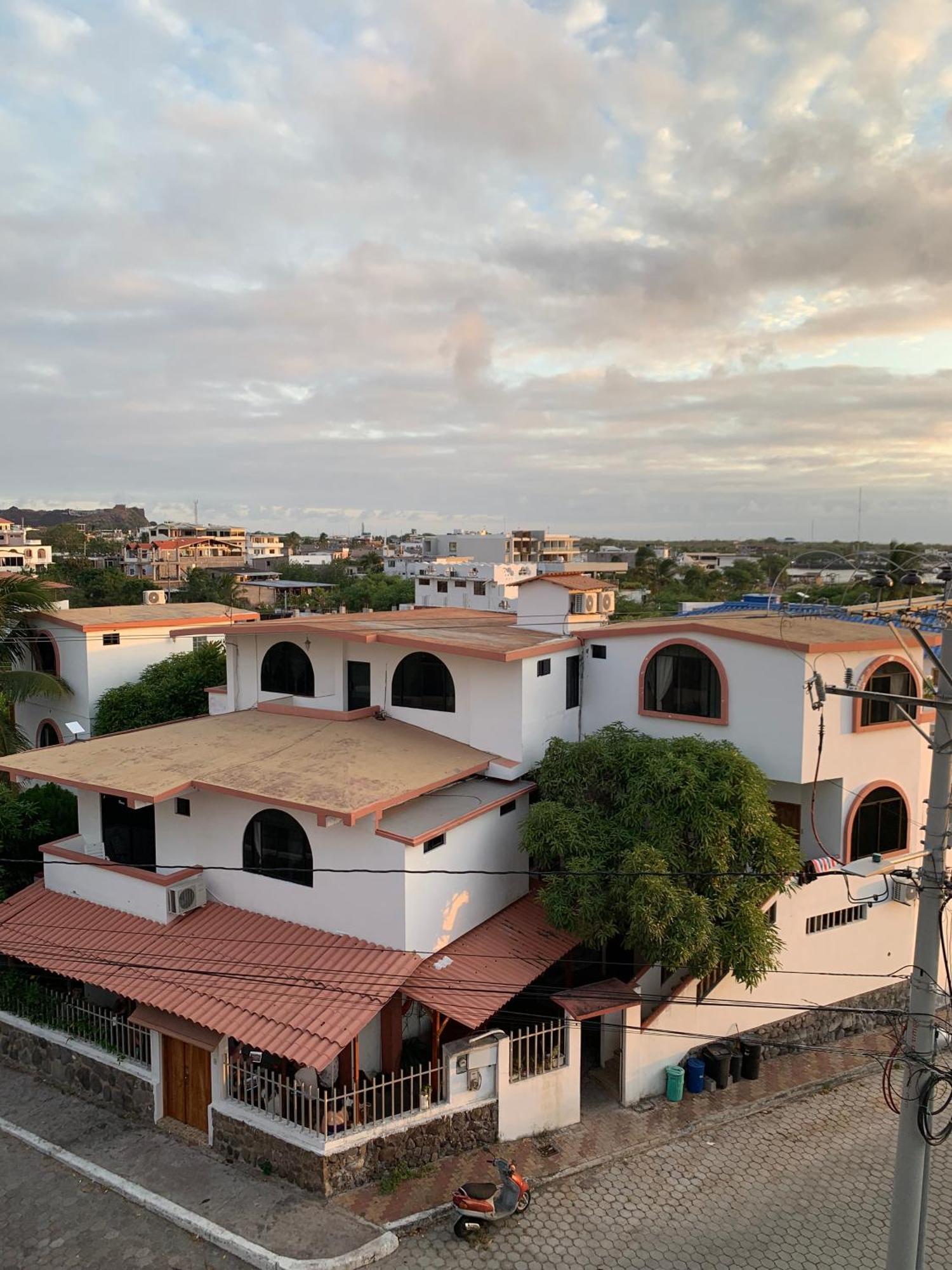 Casa De Nelly Puerto Baquerizo Moreno Exterior foto
