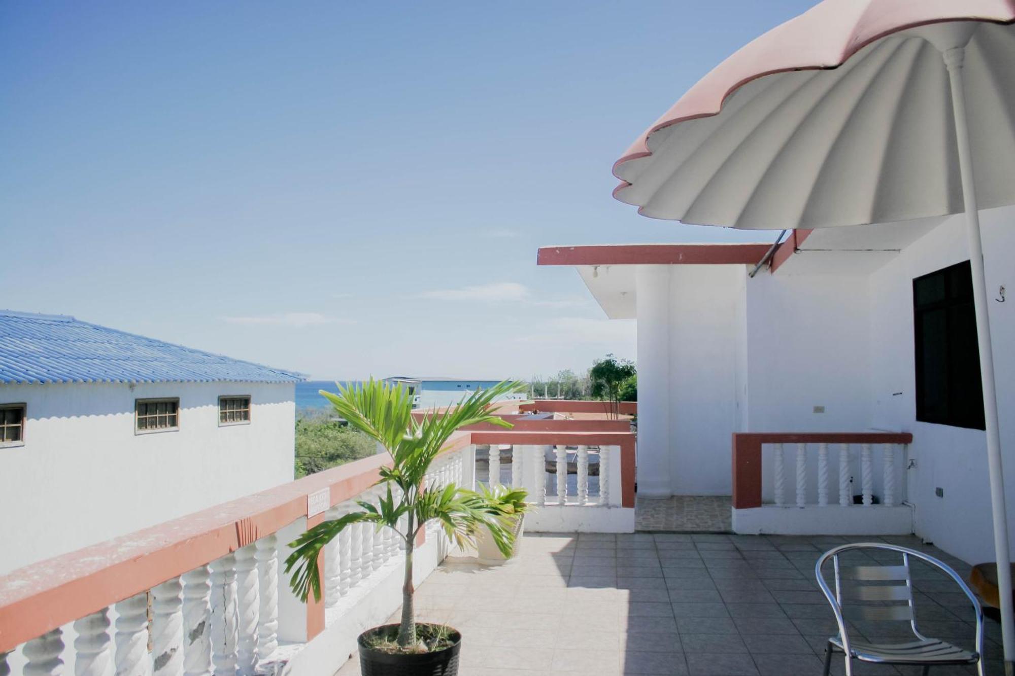 Casa De Nelly Puerto Baquerizo Moreno Exterior foto